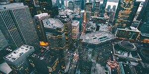 住宅、工业、商业地产开发，建筑工程、工业制造、矿业开采、生物制药、能源开发、资本运营、金融服务、经贸商贸、餐饮娱乐等为一体的多元化大型股份制企业...